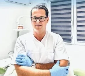 Saudin Bjelic, doktor stomatologije